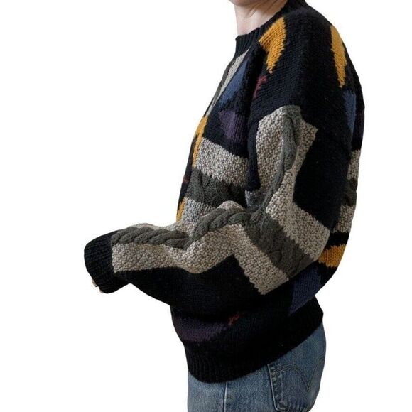 Vintage 1990s Hand Knit 100% Wool Geometric Oversized Chunky Crewneck Sweater - Picture 6 of 7